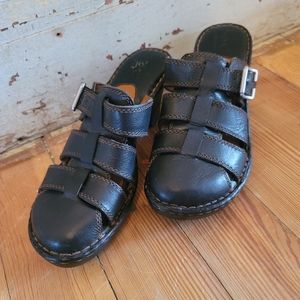 Women's Born clogs